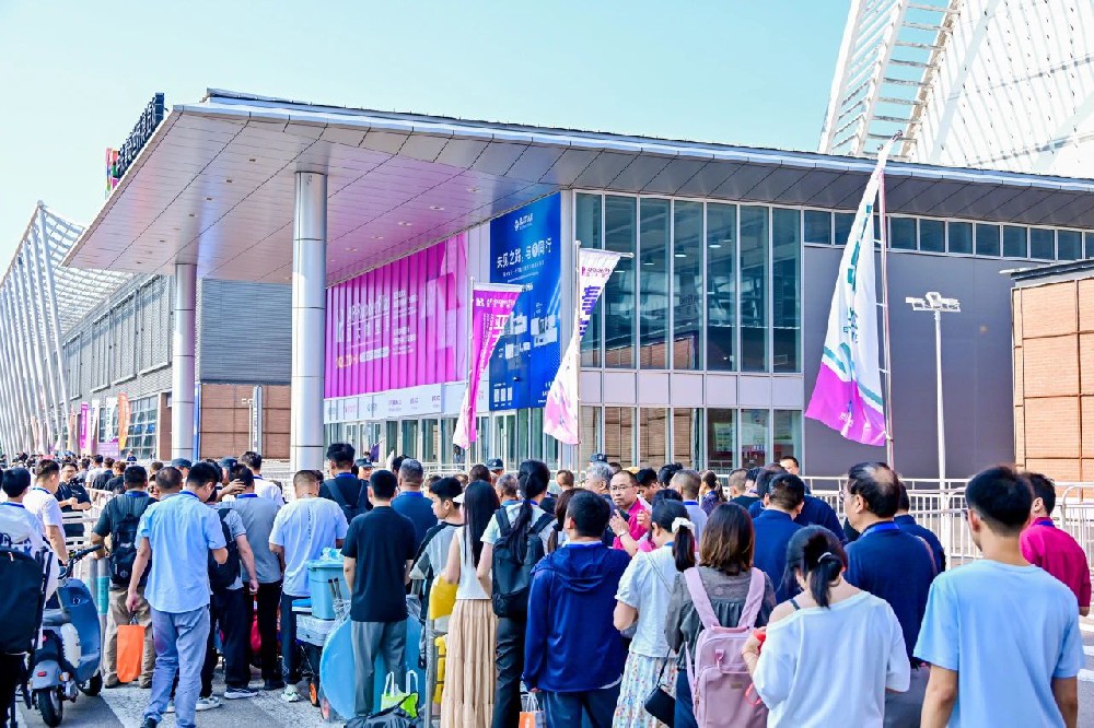 金韦尔装备参加2025亚太橡塑展